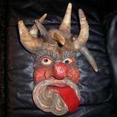 Maske aus Österreich