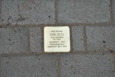 Stolperstein Grenzstraße Bild 1